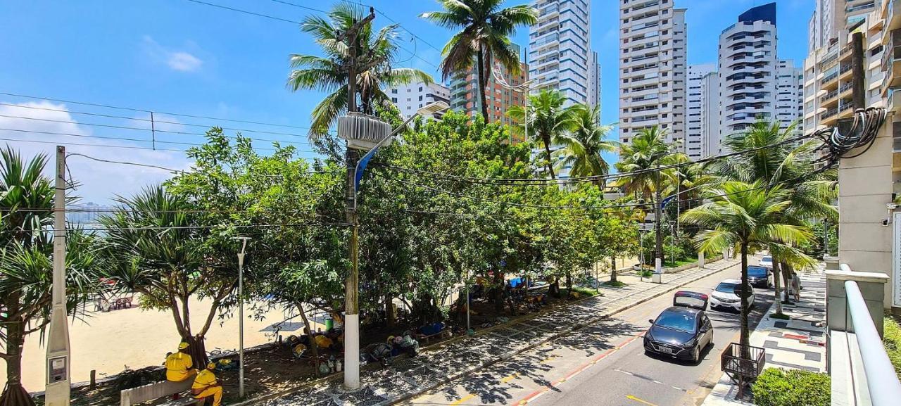 Apto Com Garagem E Lavanderia Em Frente A Praia グァルジャー エクステリア 写真